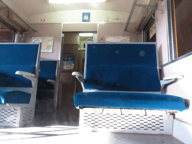 修学旅行車内.jpg