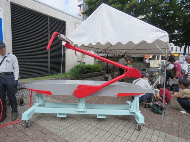 E6系パンタグラフ.jpg